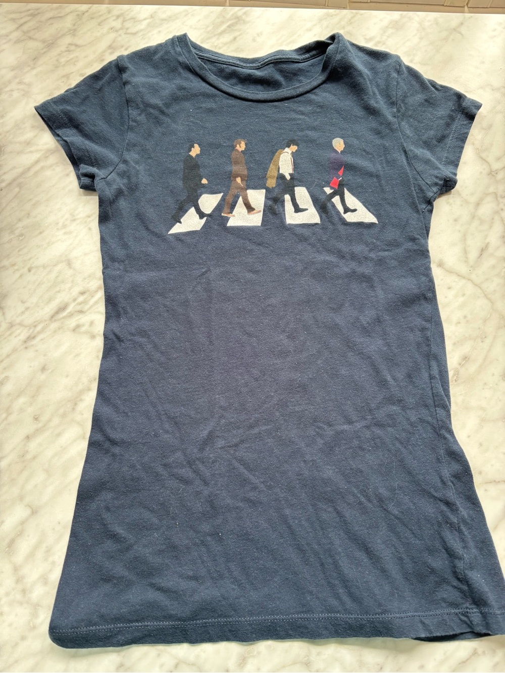 Doctor Who BBC Graphic Tee - Icon Walk Design Small